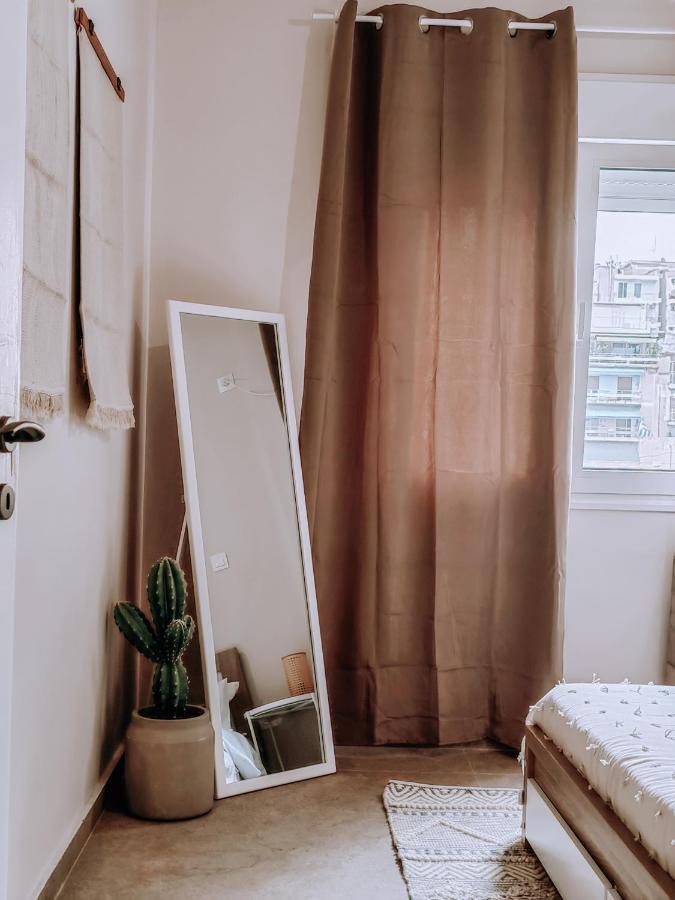 Bohemian In Apartment Athens